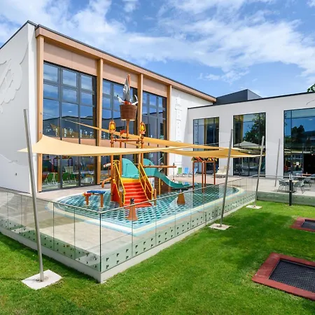 Moevenpick Balaland Balaton 호텔