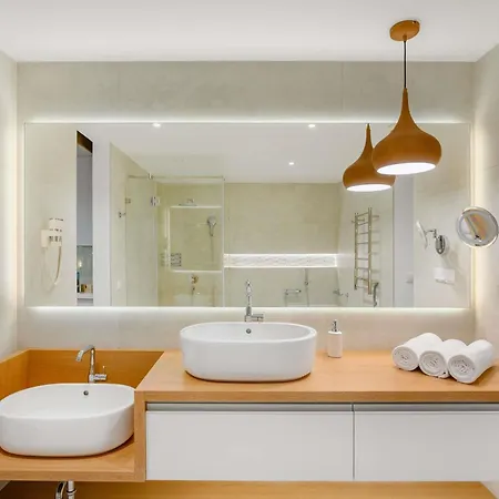 Moevenpick Balaland Balaton 5*