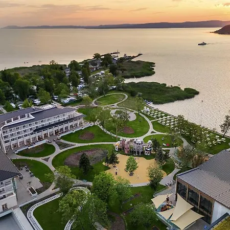Moevenpick Balaland Balaton Hotel Szántód
