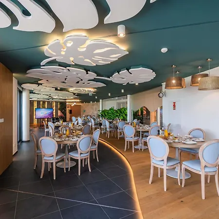 Szálloda Moevenpick Balaland Balaton 5*